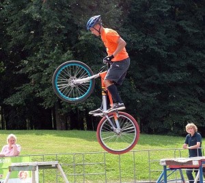 velotrial-tiras